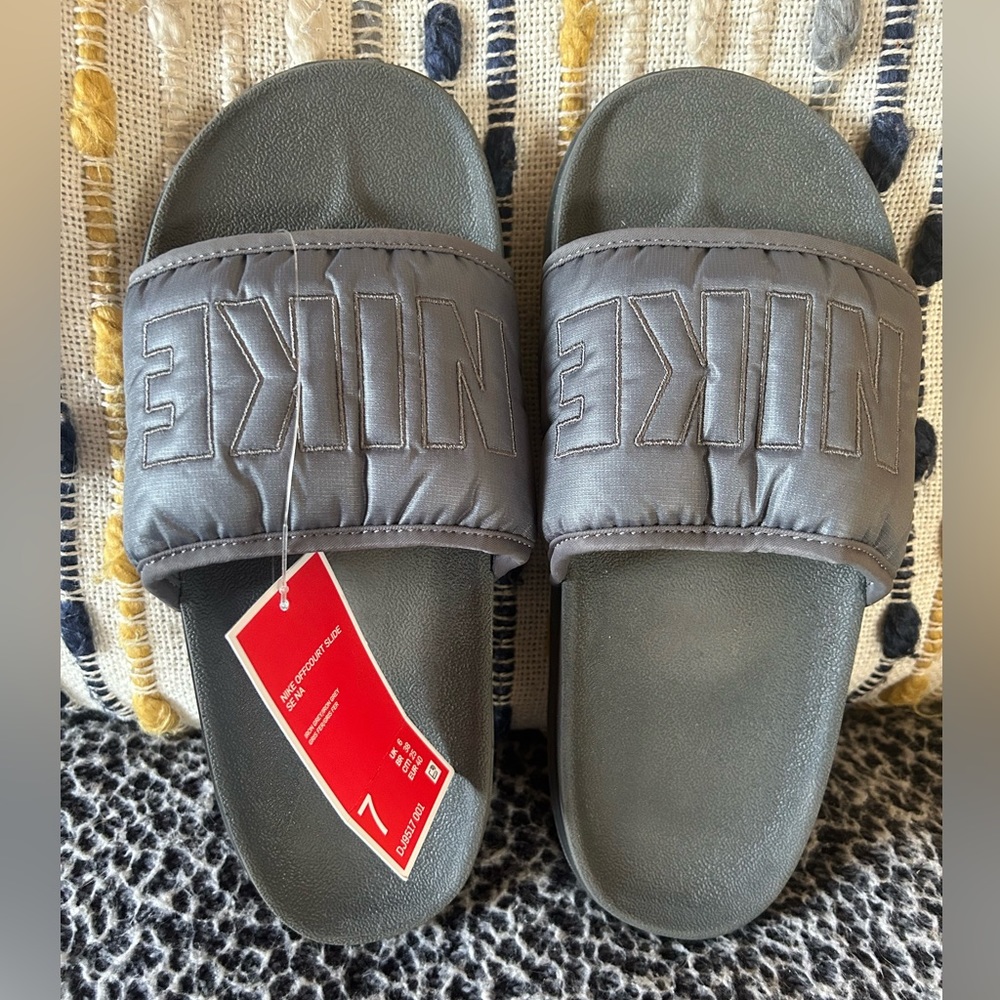 NWT Nike Slides M7/W8.5